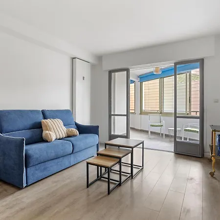 Centre Parking 2 Min Gare * Saint-Raphael (Var)